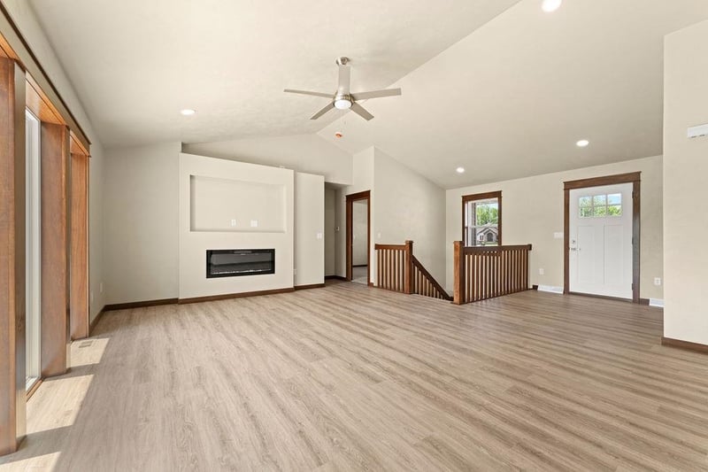 5319 Fenceline Ln, Omro, WI 54963