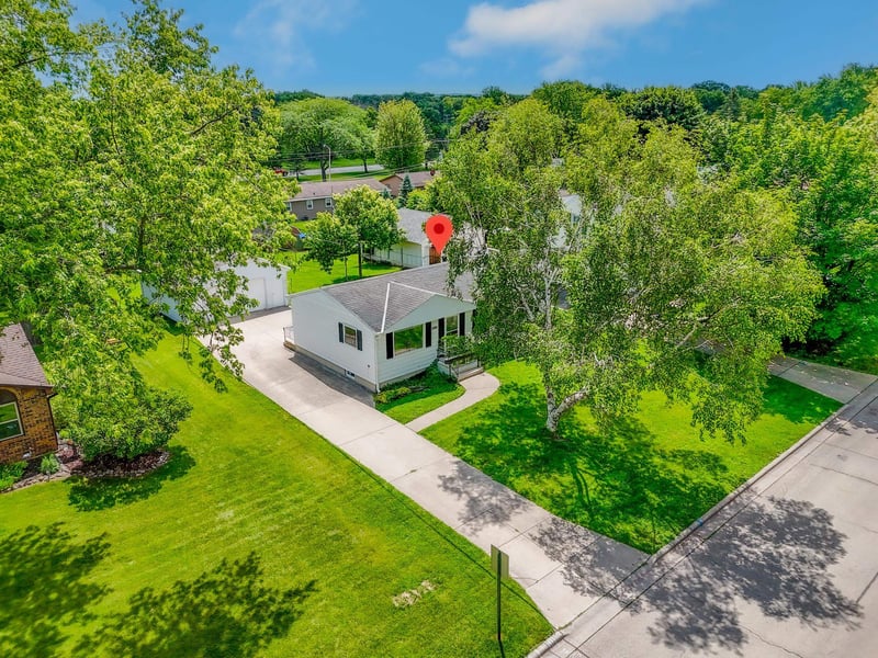 2507 Greenwald St, Green Bay, WI 54301