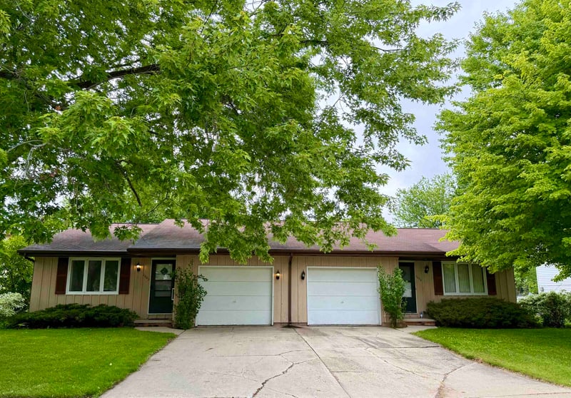 1002 Northwood Dr, Appleton, WI 54911