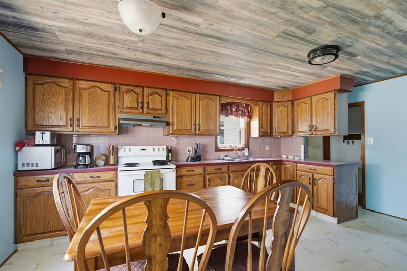 915 Hawes Ave, Appleton, WI 54914