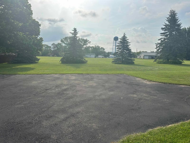 N9034 Krull Rd, Nichols, WI 54152