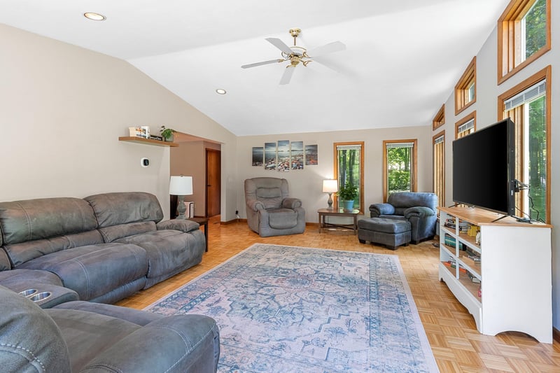 N9495 Hwy U Hw, Green Bay, WI 54303
