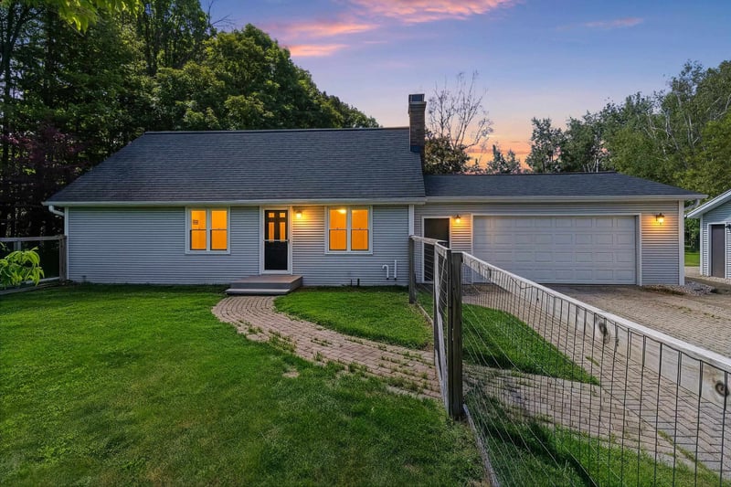 N9495 Hwy U Hw, Green Bay, WI 54303