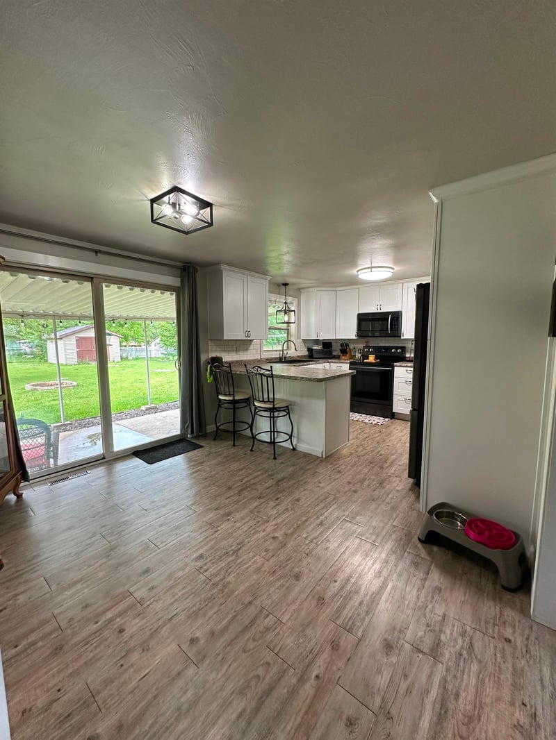 1589 Paulson Rd, Green Bay, WI 54313