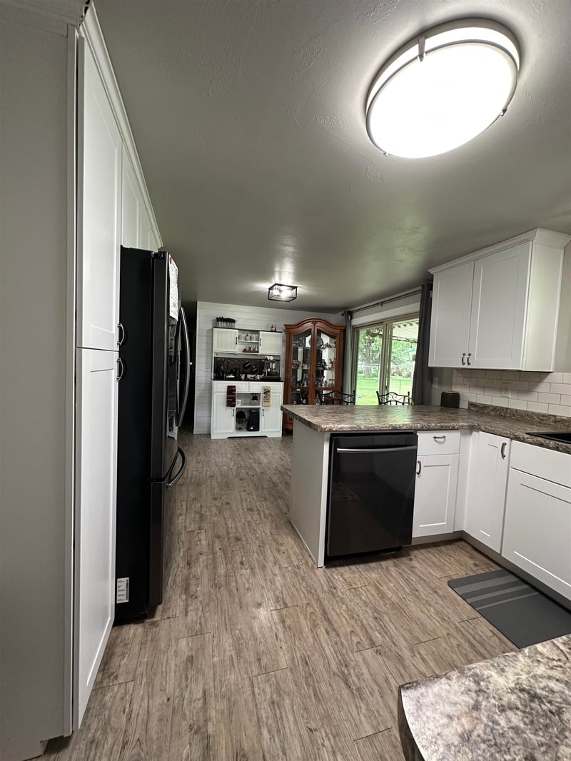 1589 Paulson Rd, Green Bay, WI 54313
