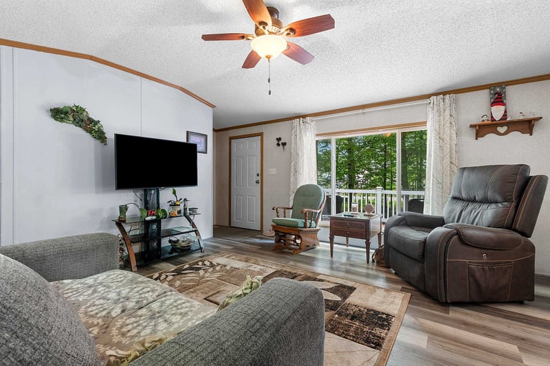 15054 Definn Dr, Mountain, WI 54149