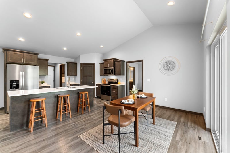 1708 Patriot Way, Neenah, WI 54956