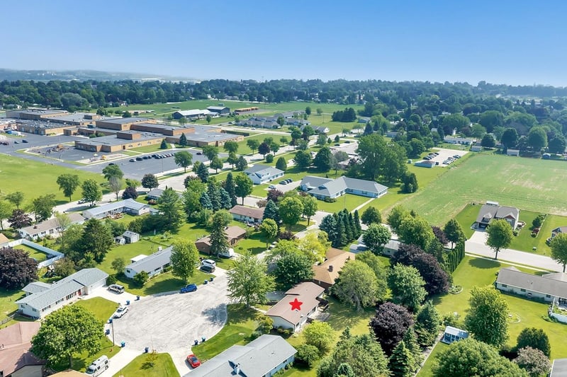 1315 Sunrise Ct, Kewaunee, WI 54216