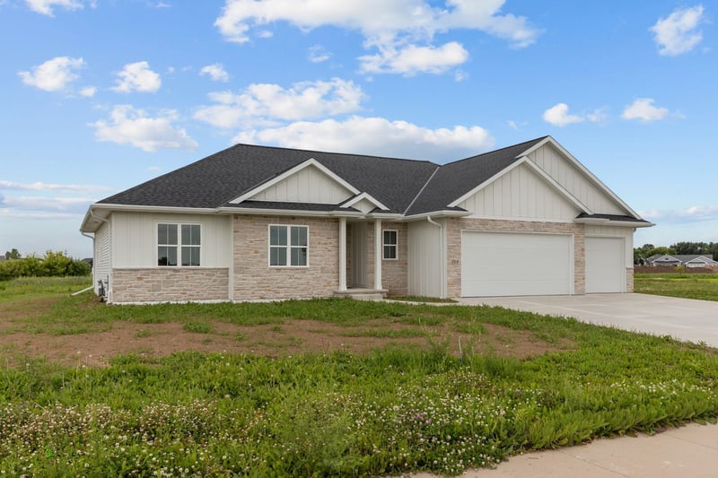 264 Kerrigan Dr, Wrightstown, WI 54180