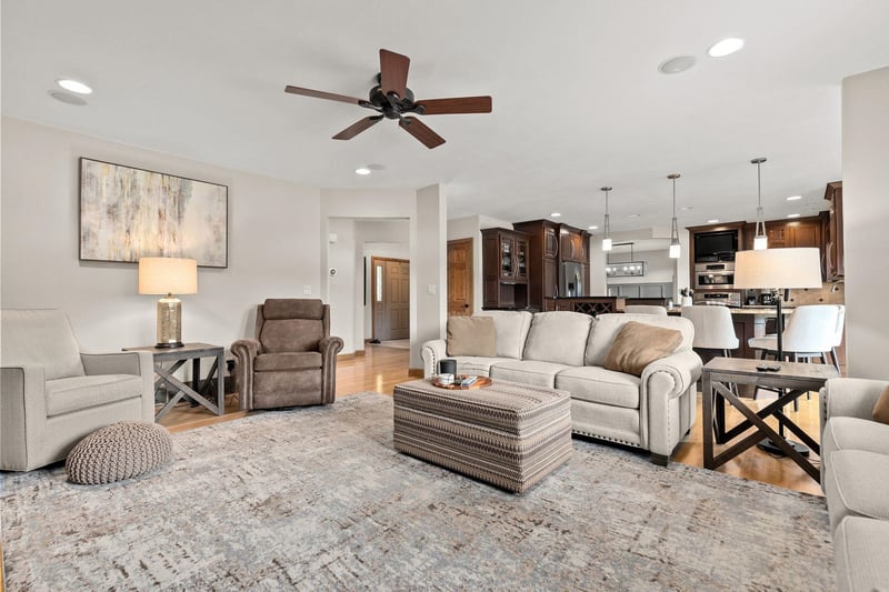 2801 Schaefer Cir, Appleton, WI 54915