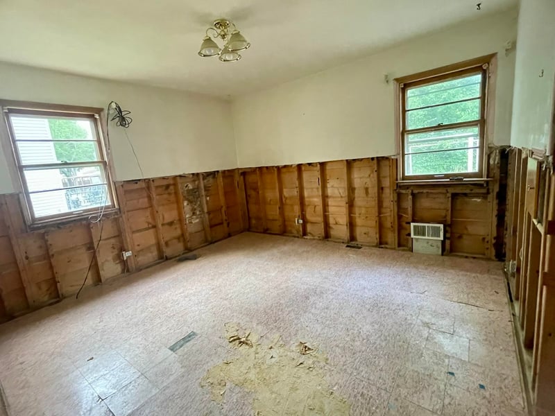 415 Matthew St, Kimberly, WI 54136