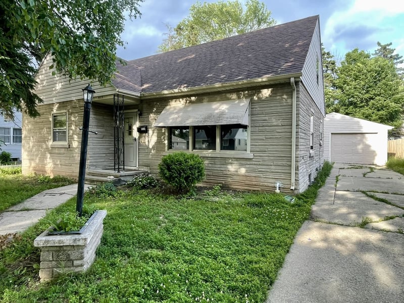 415 Matthew St, Kimberly, WI 54136