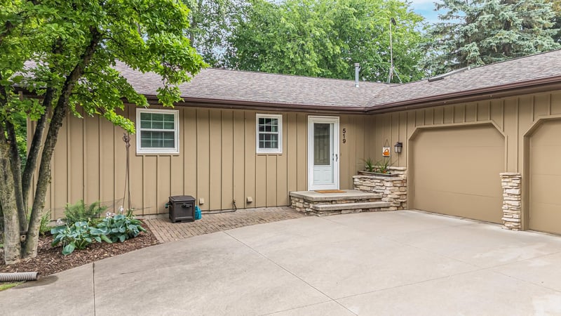 519 Sheridan St, Kaukauna, WI 54130