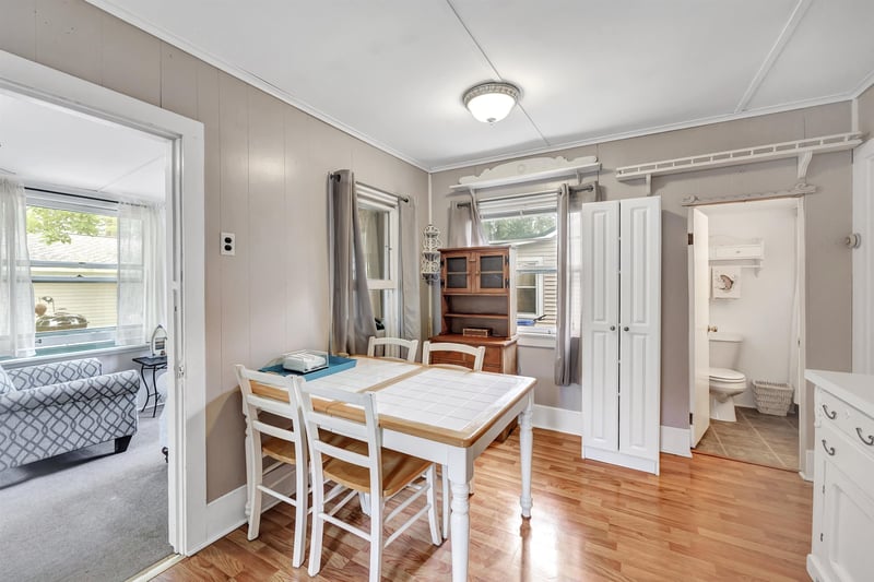 W6005 Lake Dr, Shawano, WI 54166