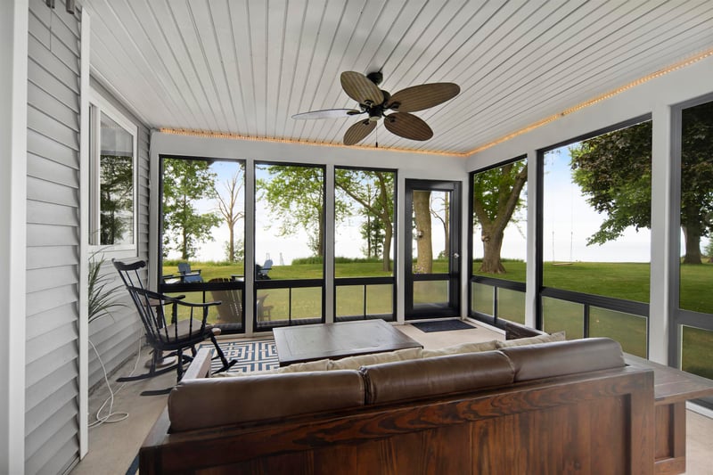 N2007 Elmwood Beach Rd, Chilton, WI 53014-9428