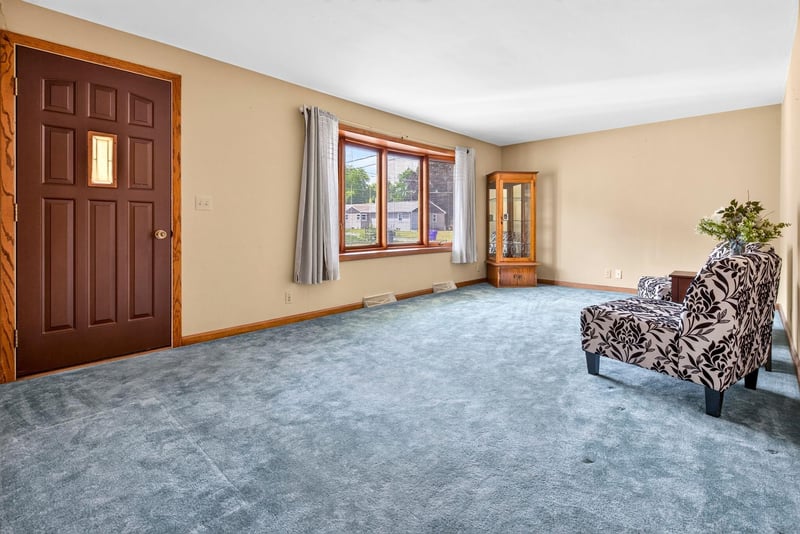 1308 Kenneth Ave, Kaukauna, WI 54130-3118