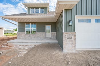 2865 Stelor Dr, Green Bay, WI 54311