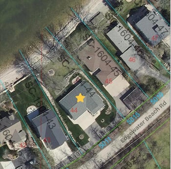 5011 Edgewater Beach Rd, Green Bay, WI 54311