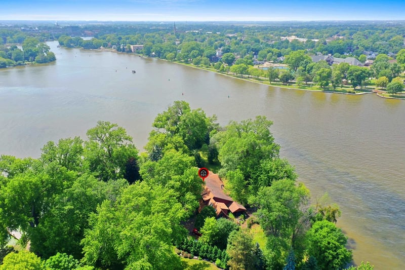 200 Lake Rd, Menasha, WI 54952-3419