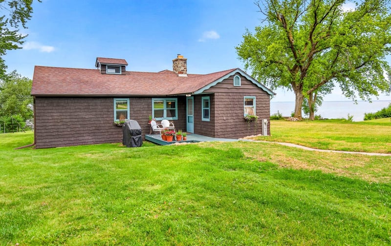 N6491 Harrison Rd, Hilbert, WI 54129