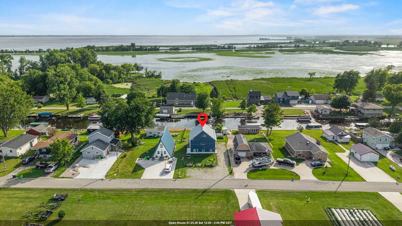 7711 Boom Bay Heights Rd, Larsen, WI 54947-8723