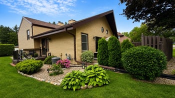1385 W 18th Ave #2, Oshkosh, WI 54902-6690