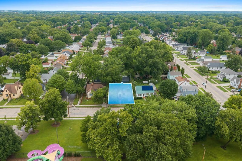 225 Gray St, Green Bay, WI 54303-3055