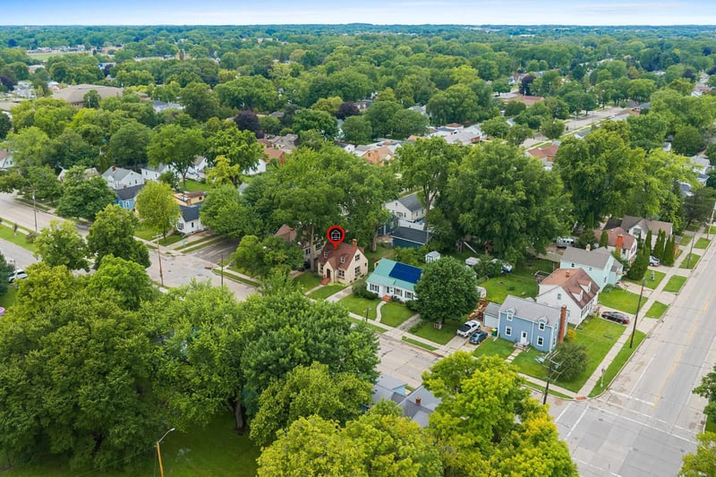 225 Gray St, Green Bay, WI 54303-3055
