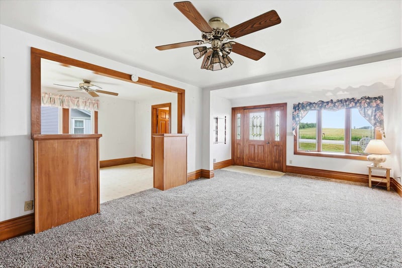 W319 Us 10 Hw, Brillion, WI 54110