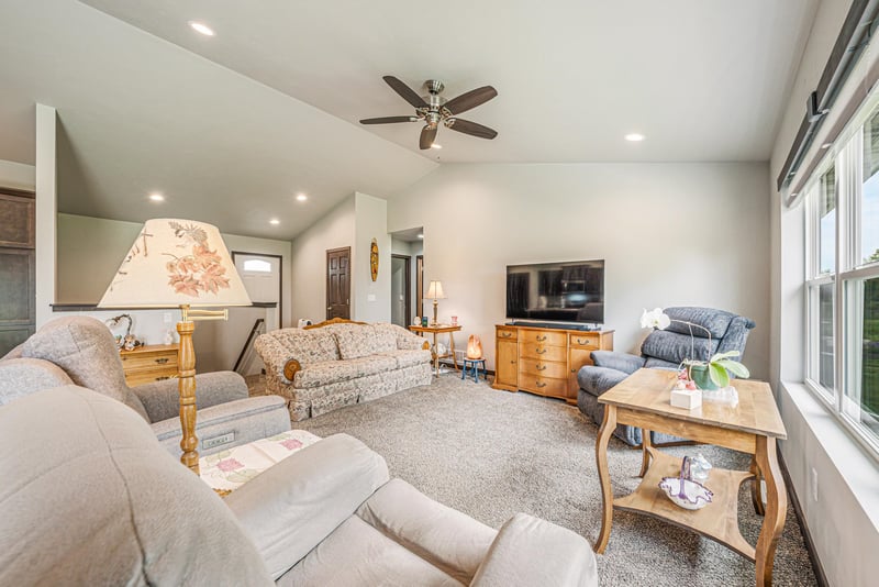1532 Liberty Ave, Neenah, WI 54956