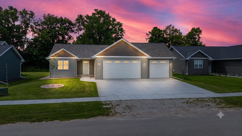 1532 Liberty Ave, Neenah, WI 54956