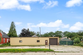 1138 State St, Green Bay, WI 54304-2760