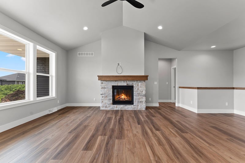 1430 Divinity Dr, De Pere, WI 54115
