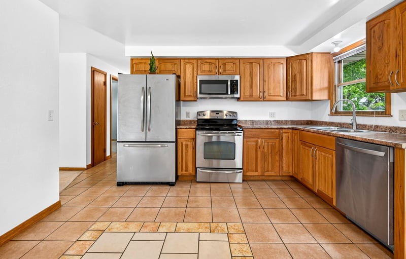 1512 Rexford St, Appleton, WI 54914