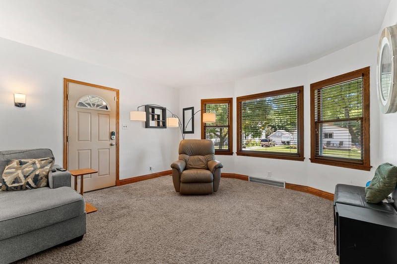 314 Huron St, De Pere, WI 54115