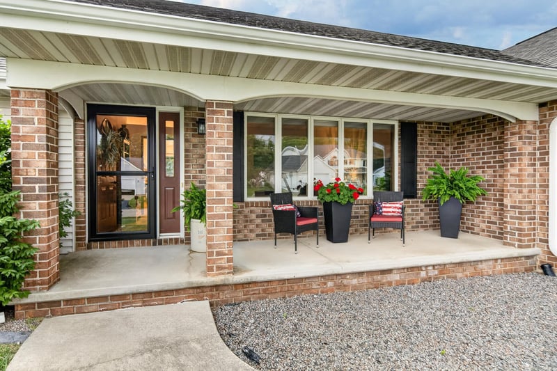 W2593 Oakmeadow Ct, Appleton, WI 54915