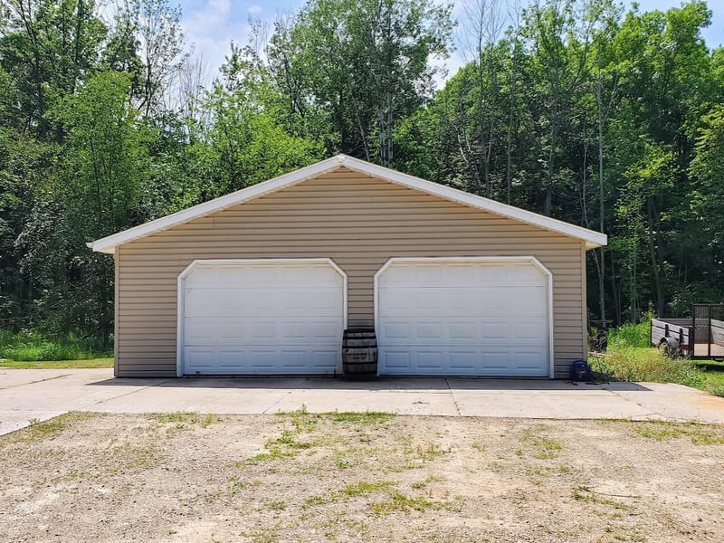 W8297 County Rd I, Clintonville, WI 54929