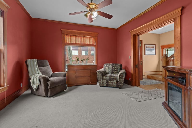 120 Commercial St, Appleton, WI 54911
