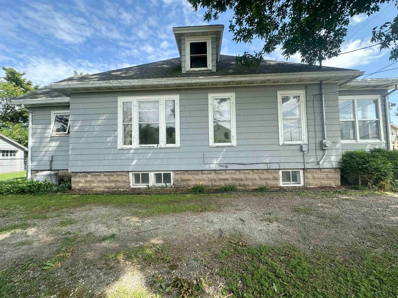 312 Franklin Ave, Neenah, WI 54956-3332