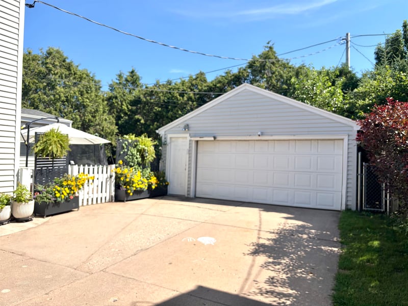 513 Lindbergh St, Appleton, WI 54911-2833