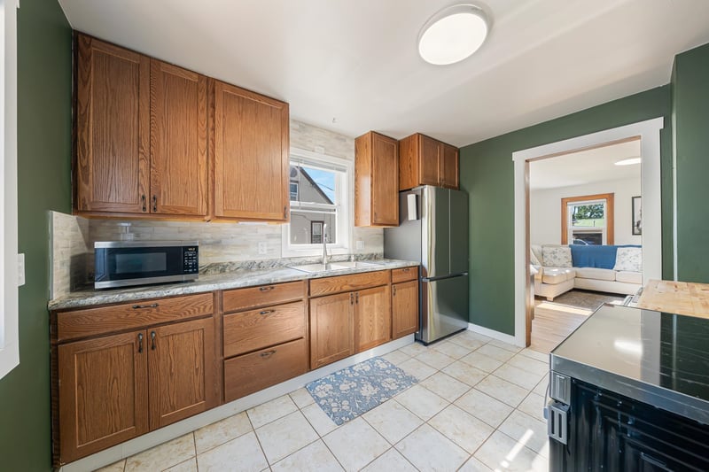 723 Grant St, Appleton, WI 54914