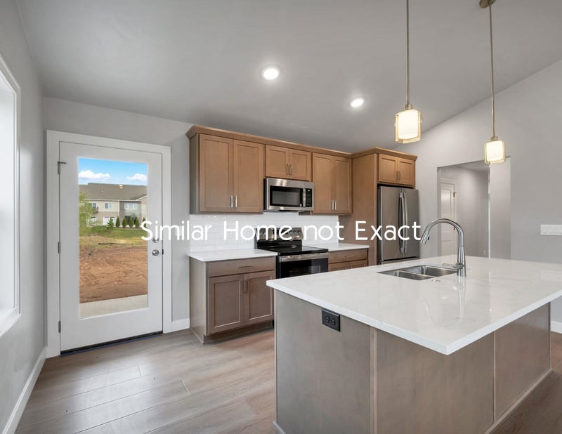 1417 Hoffman Rd, Green Bay, WI 54311