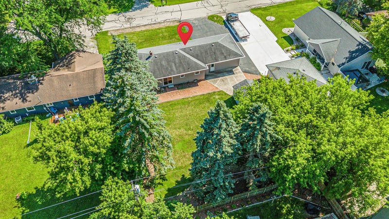 3332 1st Ave, Appleton, WI 54914