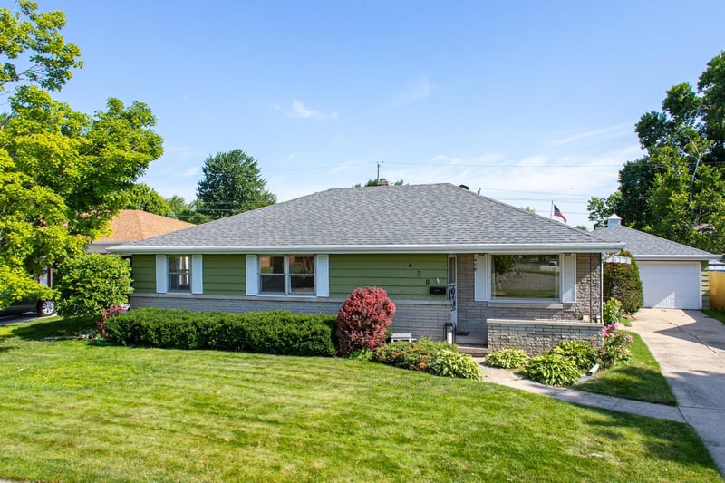 420 W Lindbergh St, Appleton, WI 54911