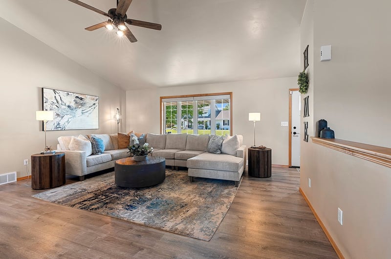 3125 Beth Dr, Green Bay, WI 54311