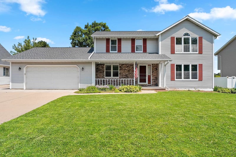 627 Broadview Dr, Green Bay, WI 54301-2839