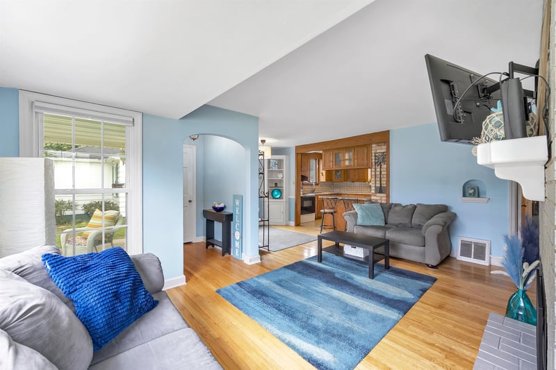 829 Ethel Ave, Green Bay, WI 54303-3959