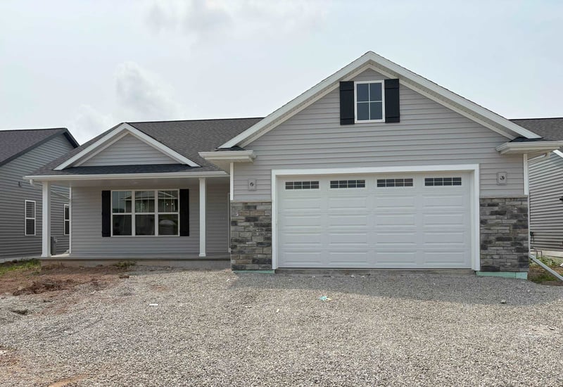 2205 Golden Gate Dr, Appleton, WI 54913