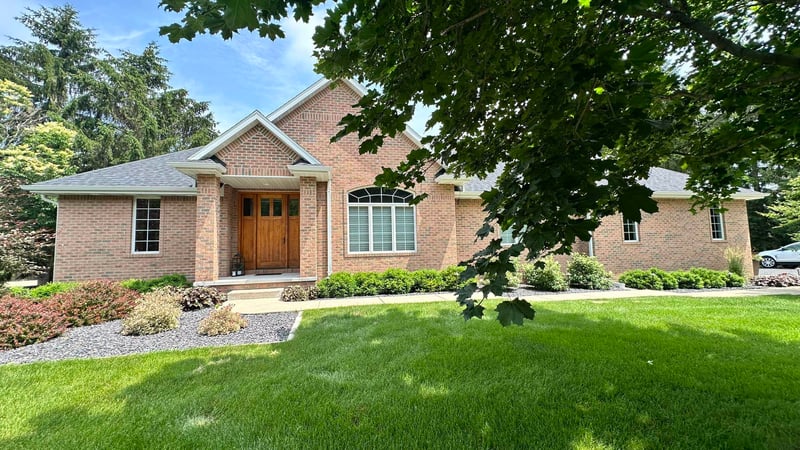 4536 Valhalla Rd, New Franken, WI 54229