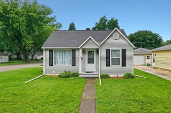 1103 Neville Ave, Green Bay, WI 54303-4019